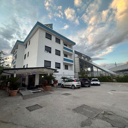 Hotel Clinton Casoria Dış mekan fotoğraf