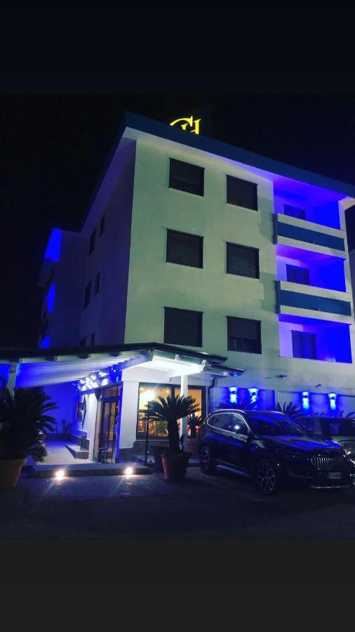 Hotel Clinton Casoria Dış mekan fotoğraf
