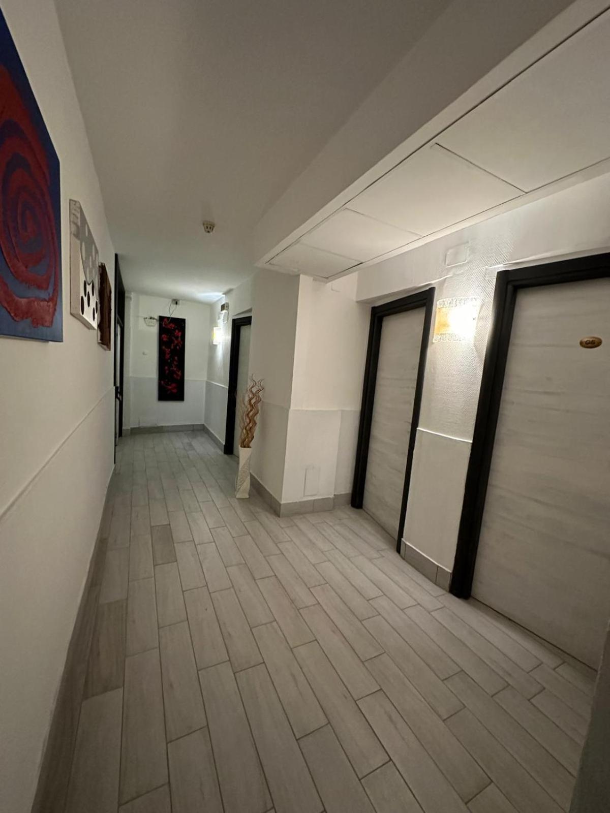 Hotel Clinton Casoria Dış mekan fotoğraf