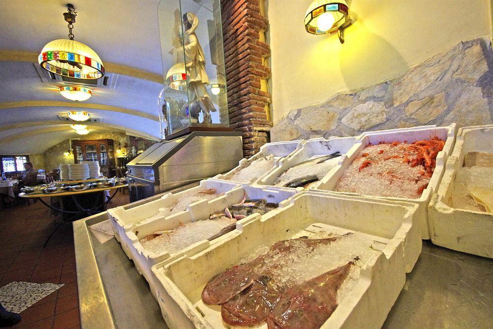 Hotel Clinton Casoria Dış mekan fotoğraf