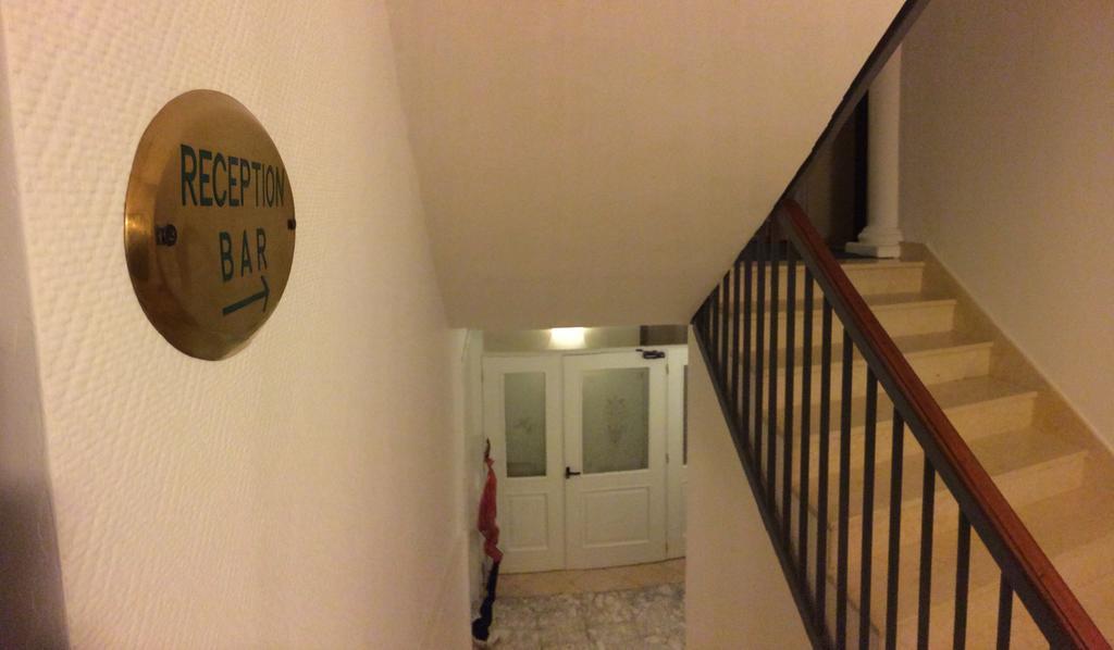 Hotel Clinton Casoria Dış mekan fotoğraf