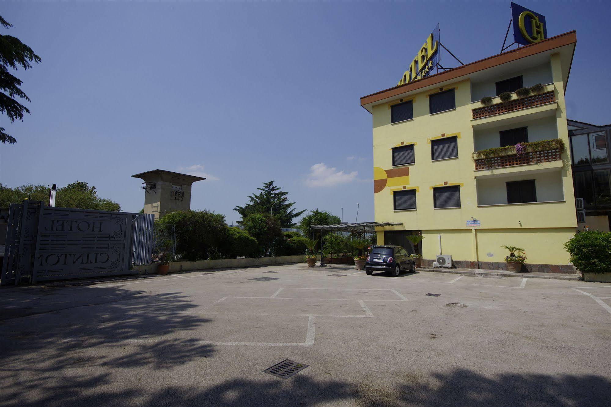 Hotel Clinton Casoria Dış mekan fotoğraf