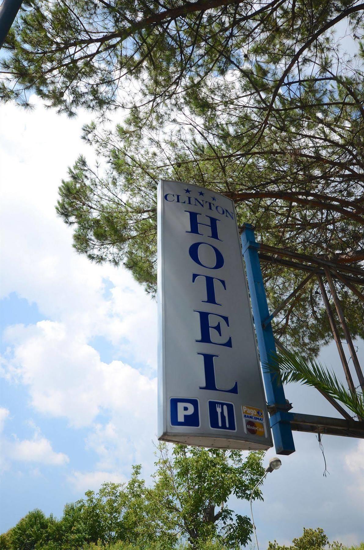Hotel Clinton Casoria Dış mekan fotoğraf