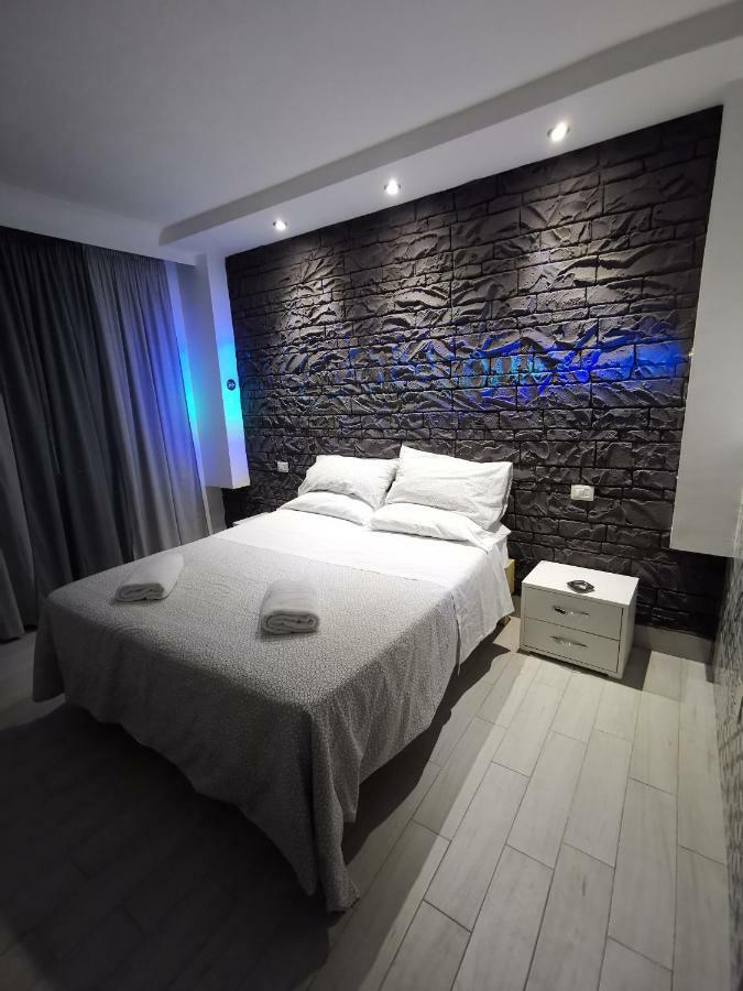 Hotel Clinton Casoria Dış mekan fotoğraf